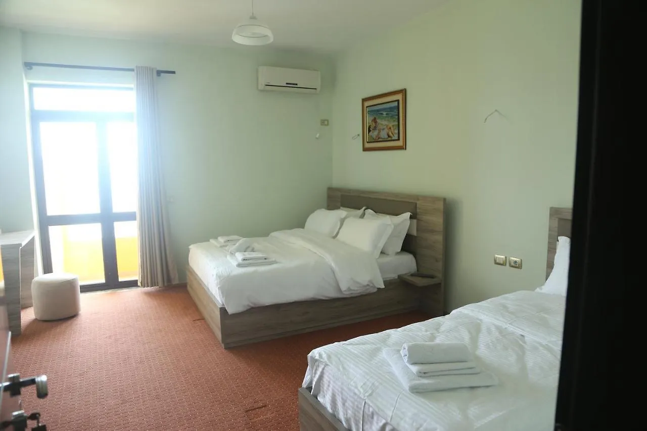Hotel Kashta Pogradaş