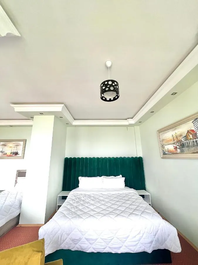 ***  Hotel Kashta Pogradaş Arnavutluk