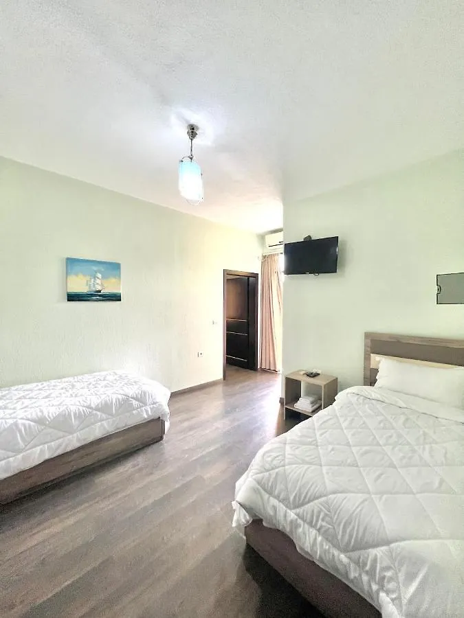 Hotel Kashta Pogradaş 3*,